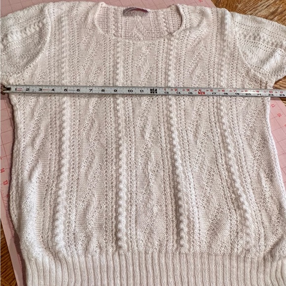Vintage‎ 60s Glamour Knit white scoop neck short sleeve sweater cable knit - Picture 9 of 11